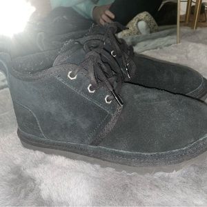 UGG Neumel boots